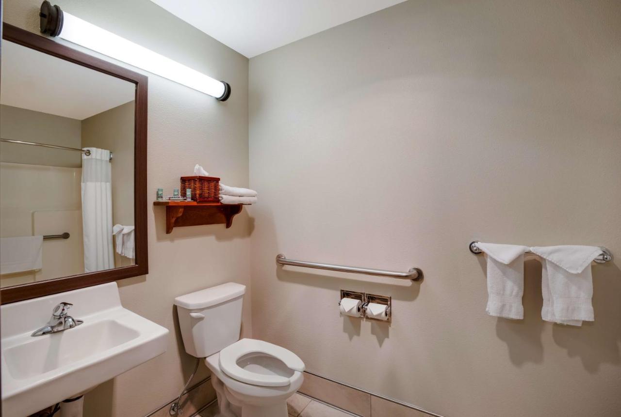 Best Western Vermillion Inn Екстер'єр фото