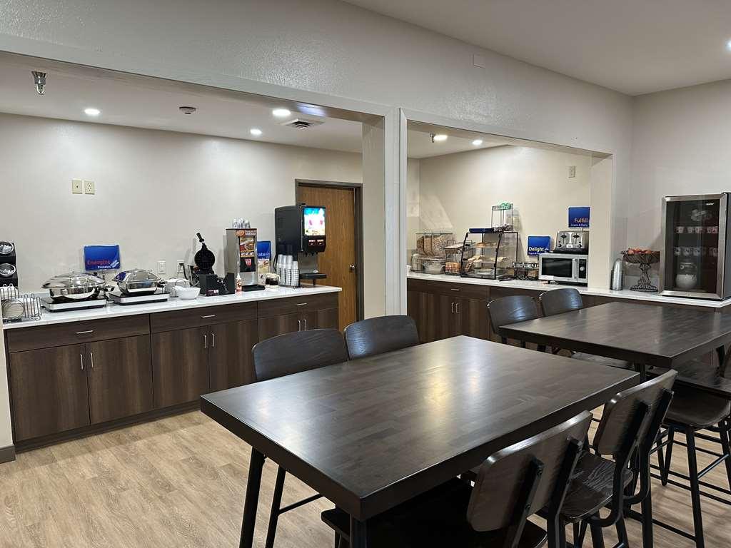 Best Western Vermillion Inn Ресторан фото