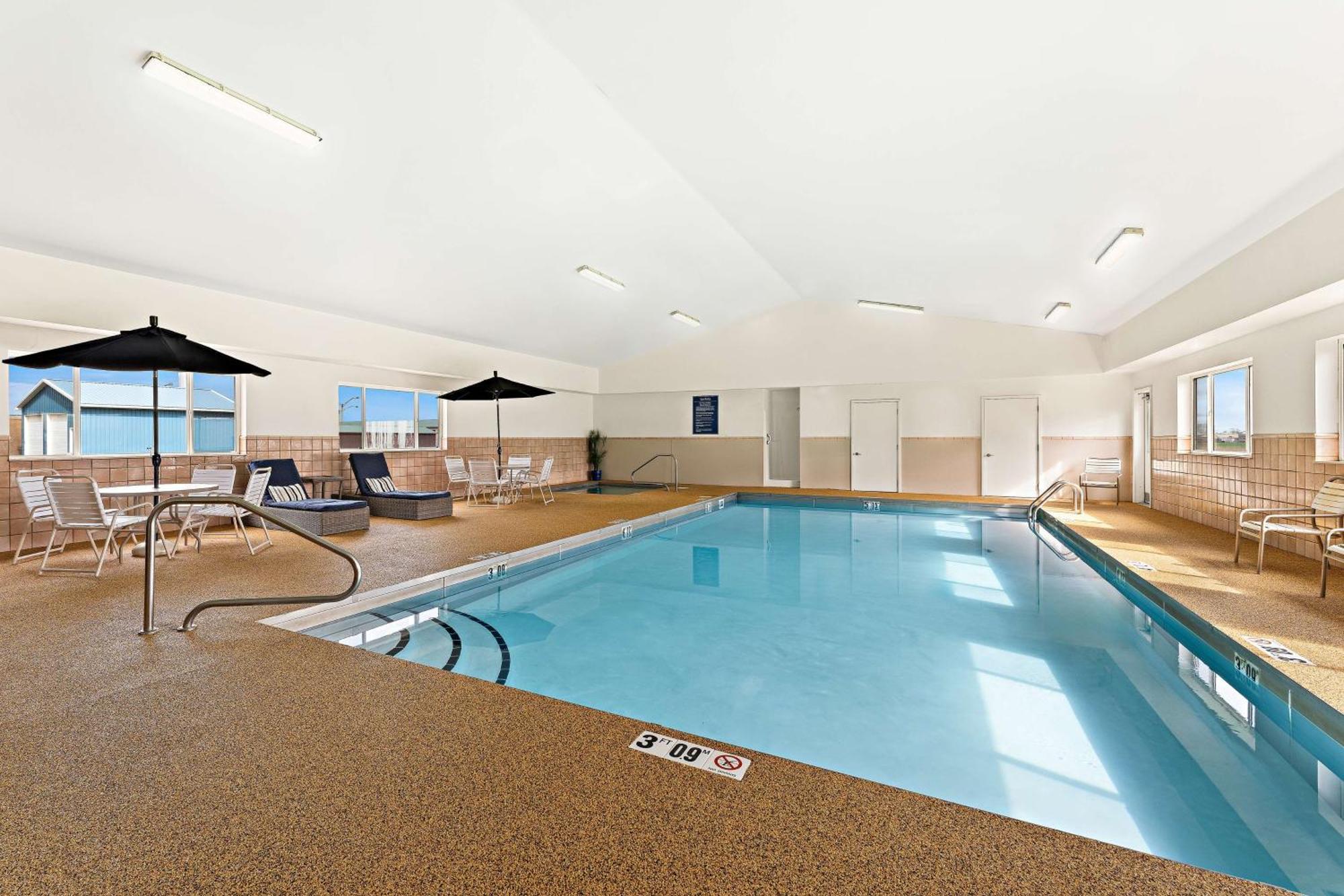Best Western Vermillion Inn Екстер'єр фото