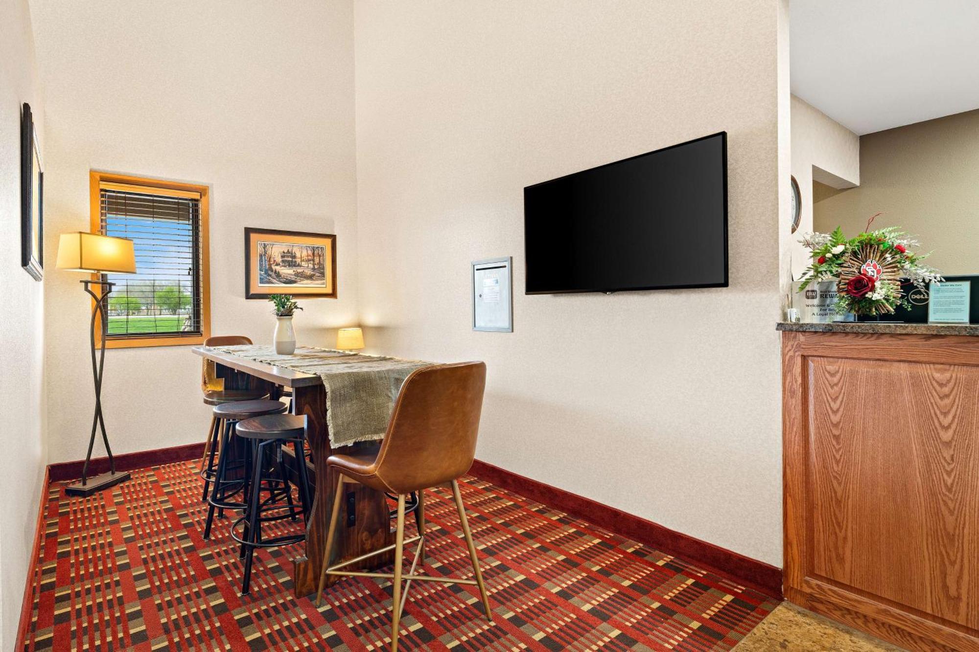Best Western Vermillion Inn Екстер'єр фото